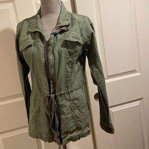 100% Linen cargo jacket.